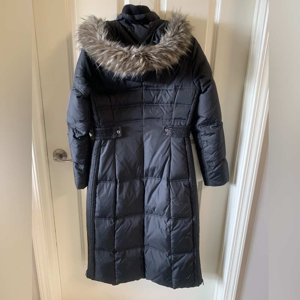 Larry Levine Black Puffer Coat with Faux Fur Hood - Picture 3 of 6